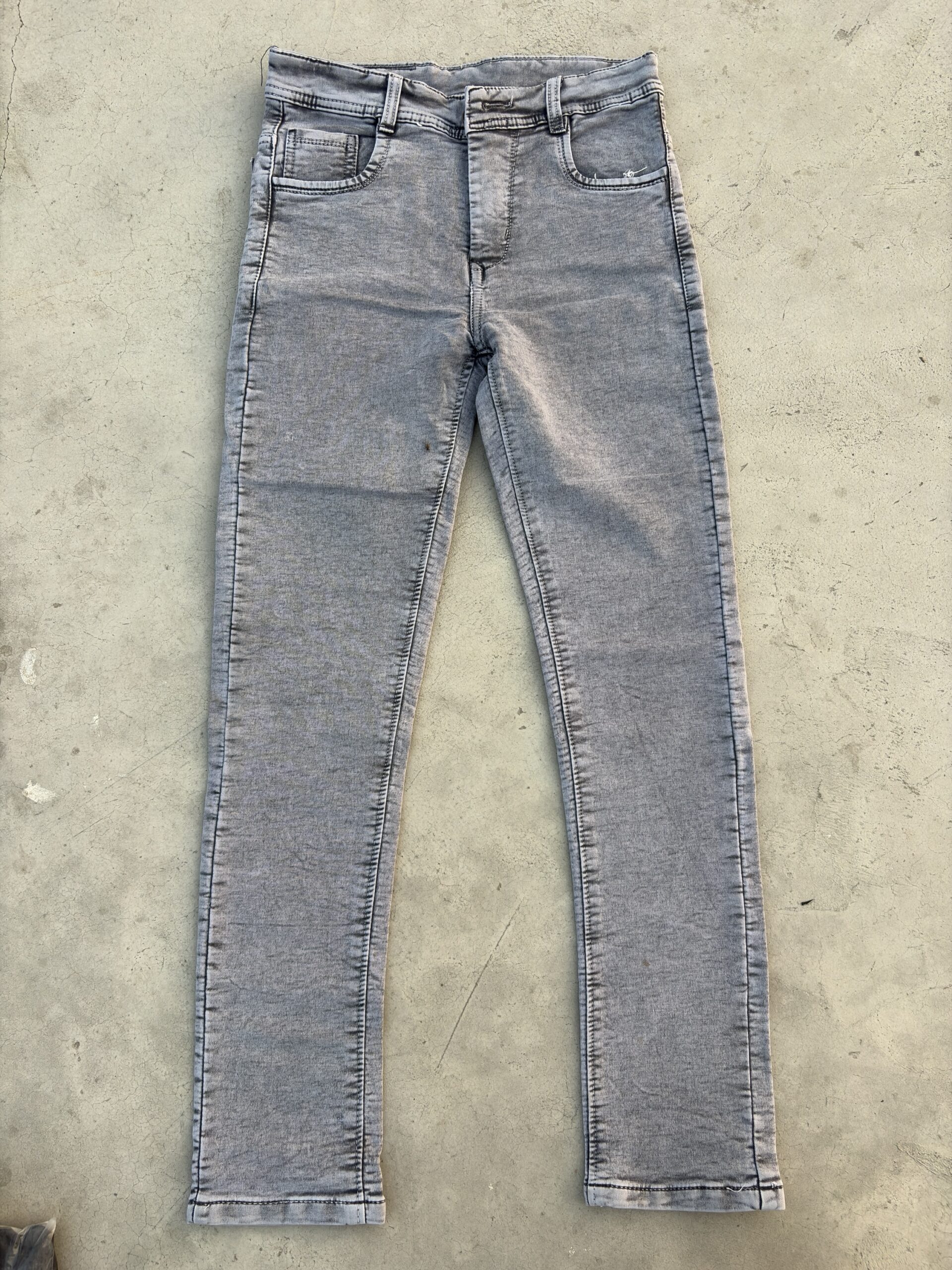 Men’s Light Grey Slim Fit Denim Jeans